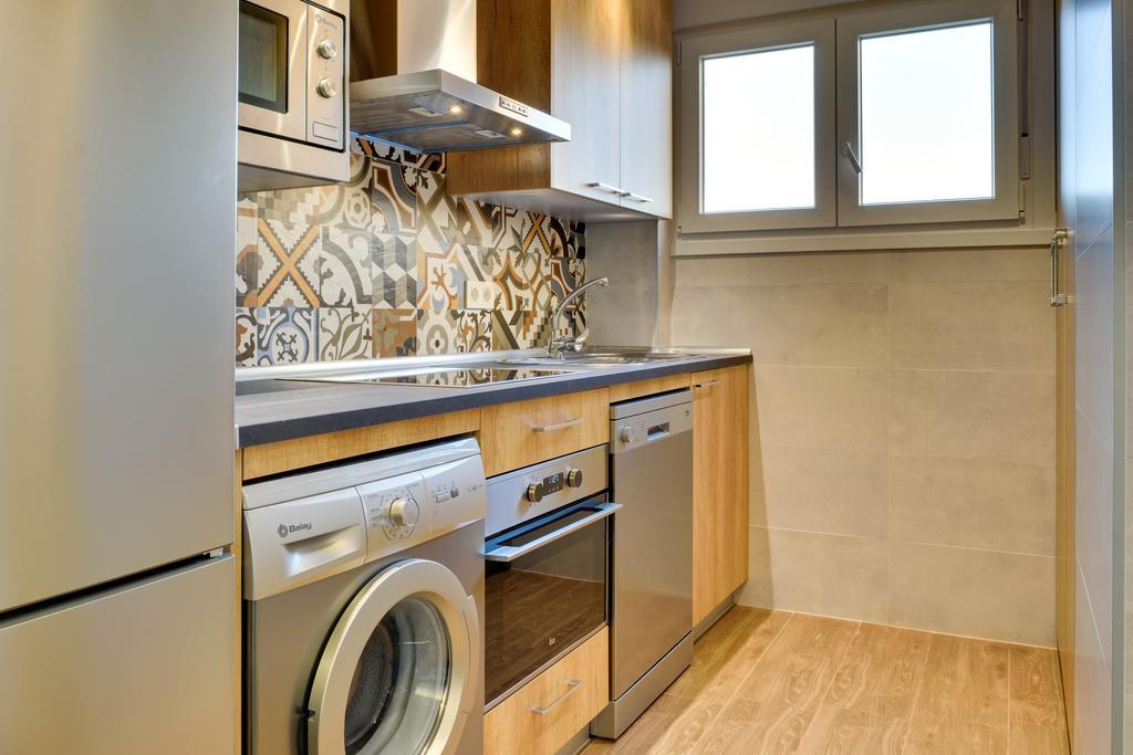 Apartamentos San Lazaro Zaragoza Exteriör bild