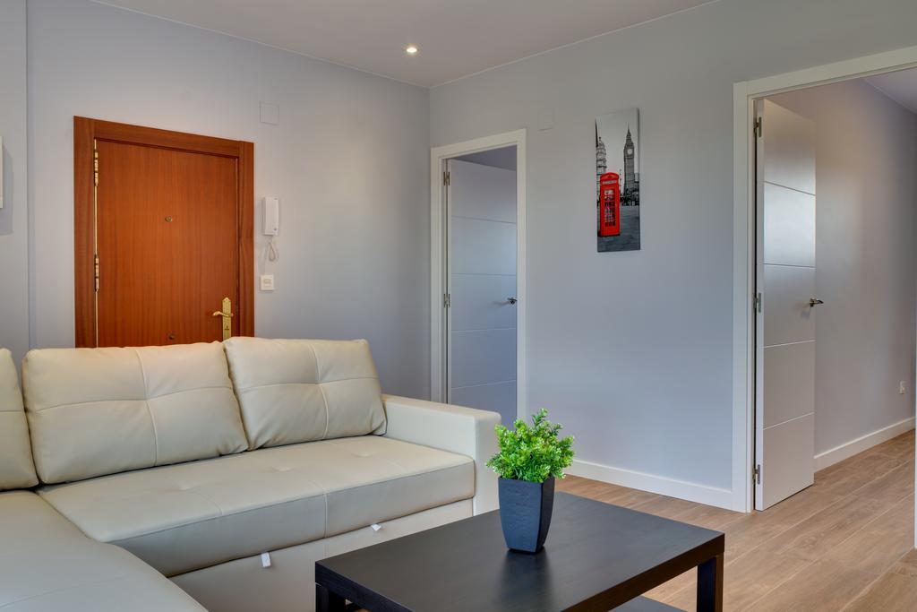 Apartamentos San Lazaro Zaragoza Exteriör bild
