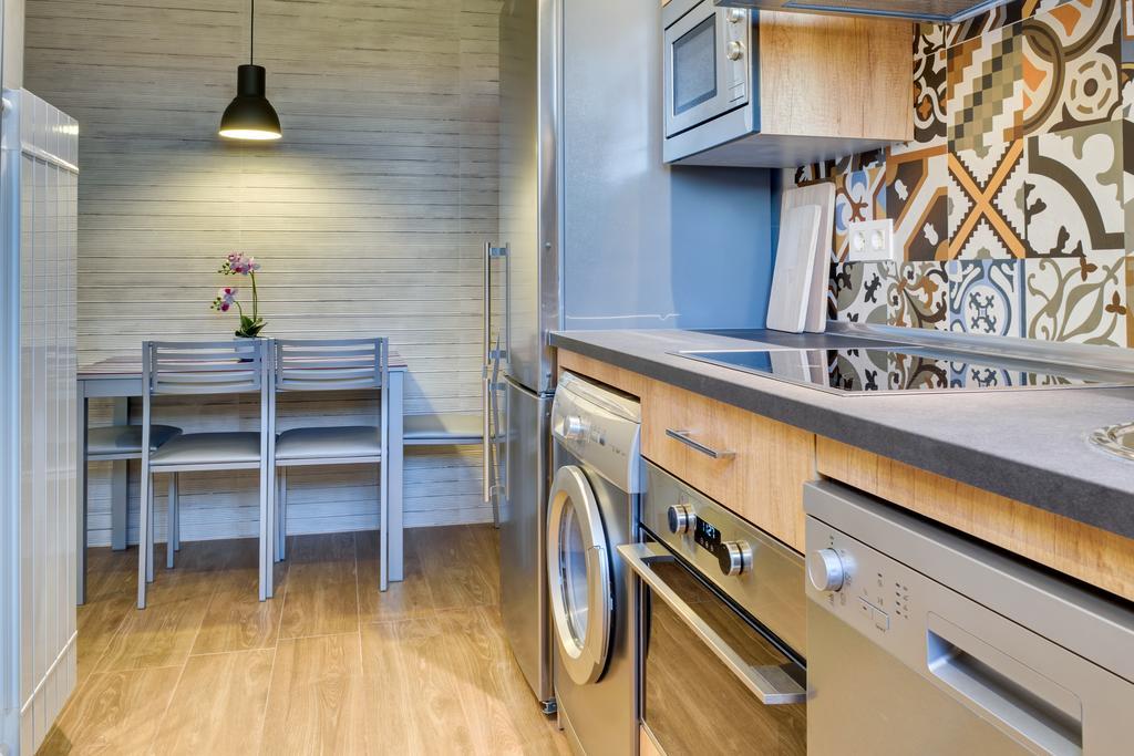 Apartamentos San Lazaro Zaragoza Exteriör bild