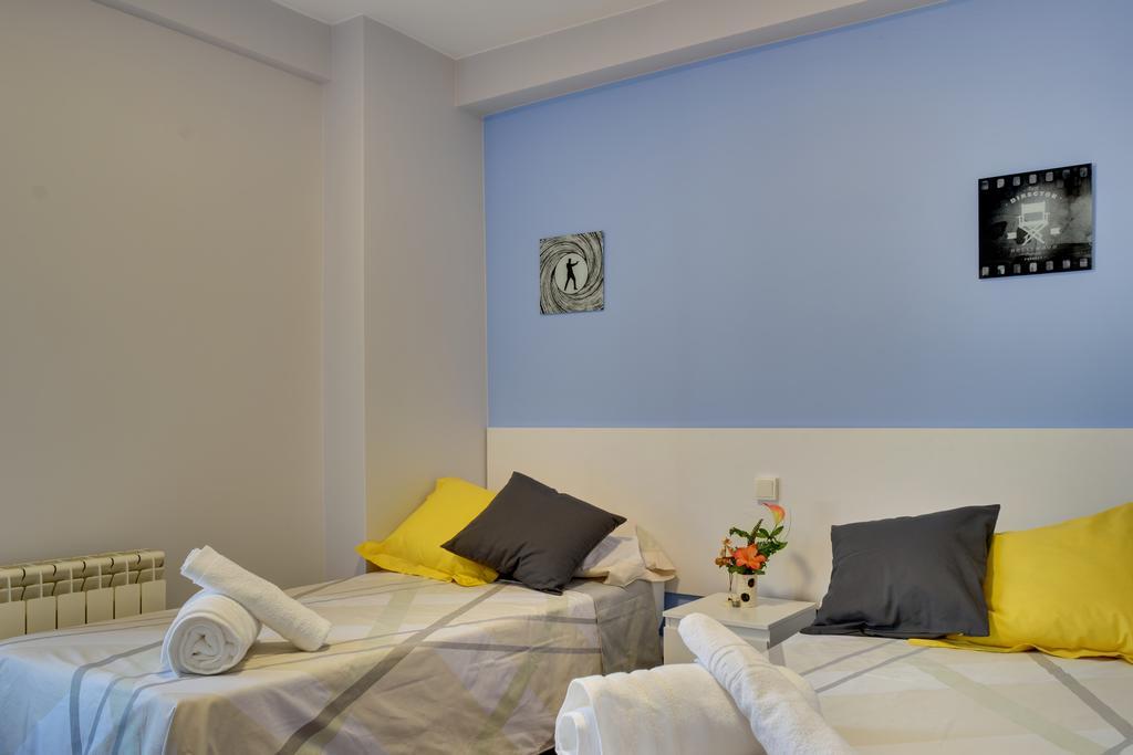 Apartamentos San Lazaro Zaragoza Exteriör bild